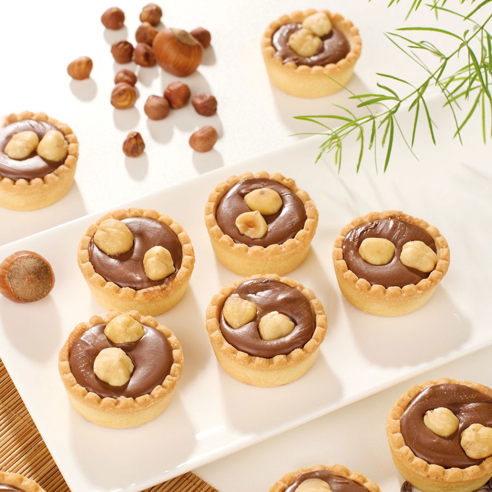 Italienisches Gebäck mit Nusscreme