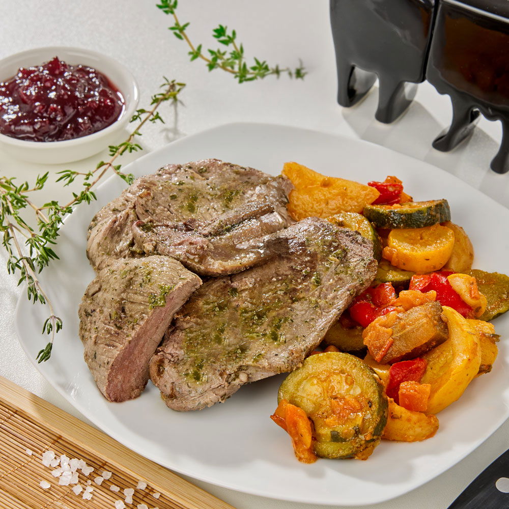 WILDHÜTERS Frisches Reh-Steak aus der Keule, mit Kräuterbutter