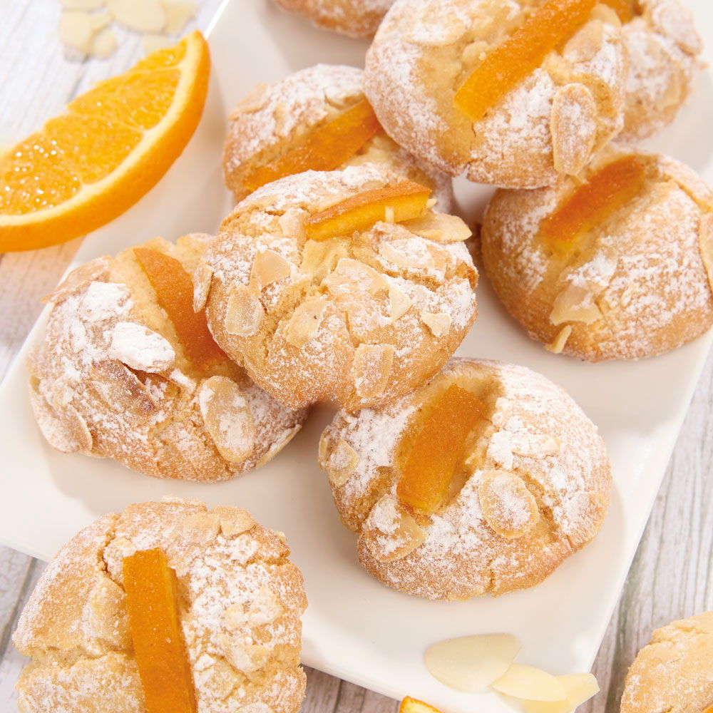 Italienisches Mandelgebäck mit Orange