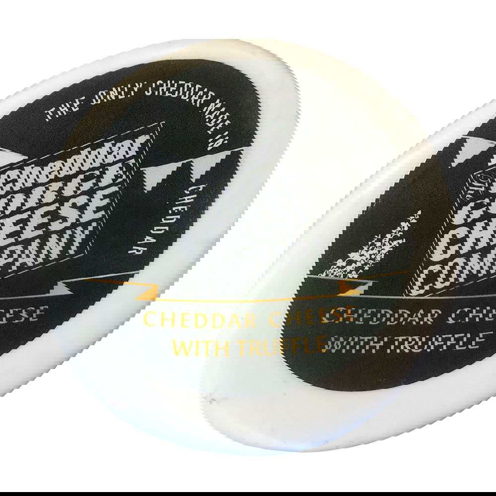 Cheddar Gorge Cheese Company Hartkäse mit Sommertrüffel, im Stück