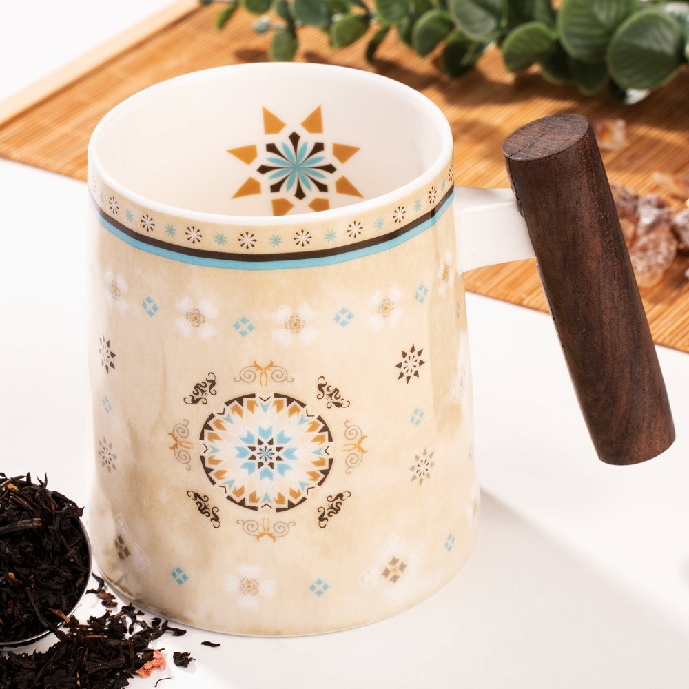 Becher Casablanca mit Holzgriff