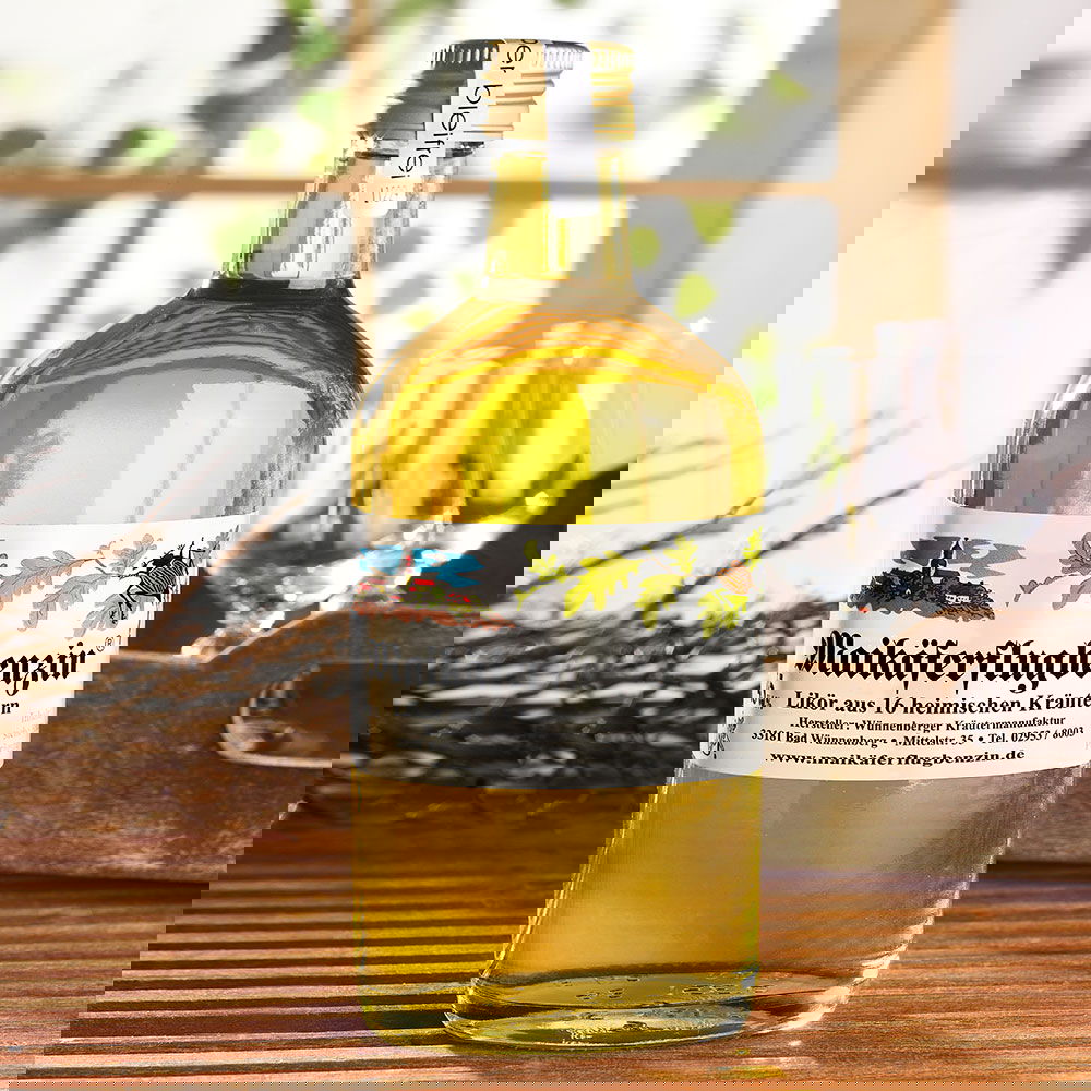 Maikäferflugbenzin Likör