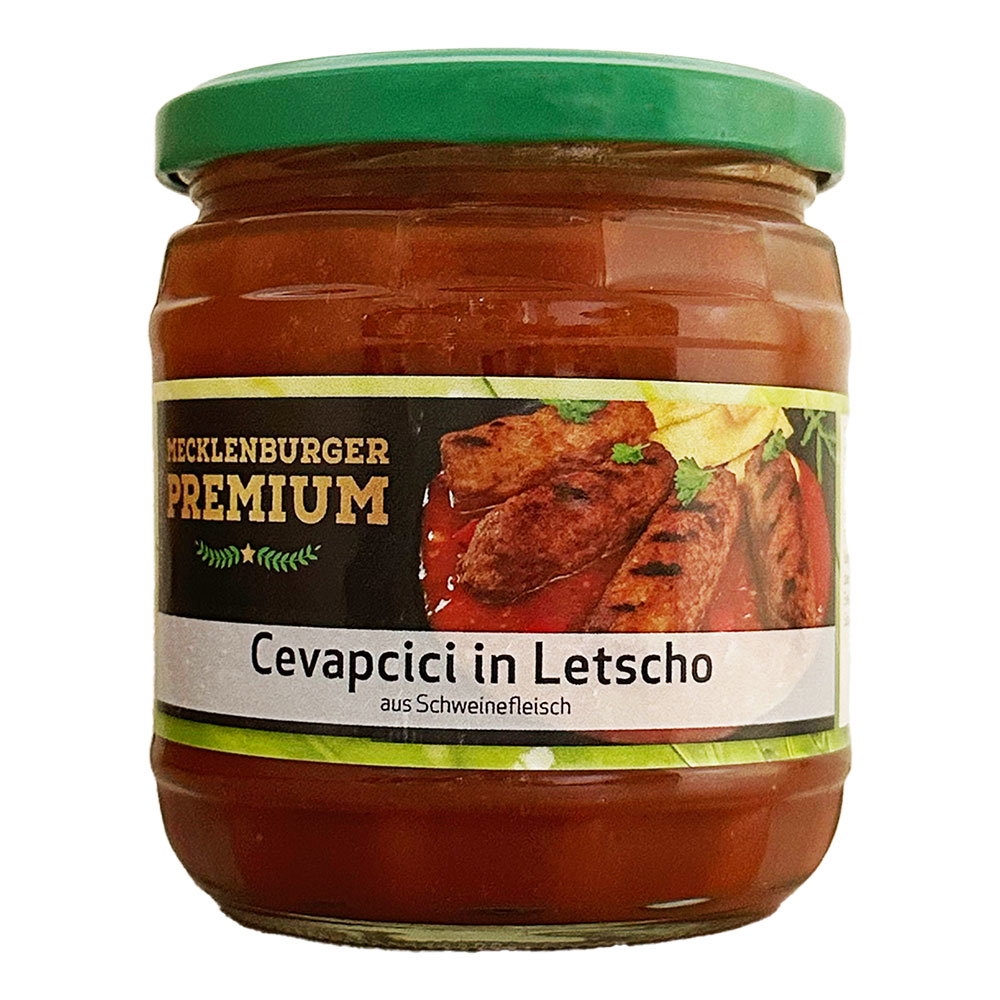 Mecklenburger Landpute Cevapcici in Letscho aus Schweinefleisch