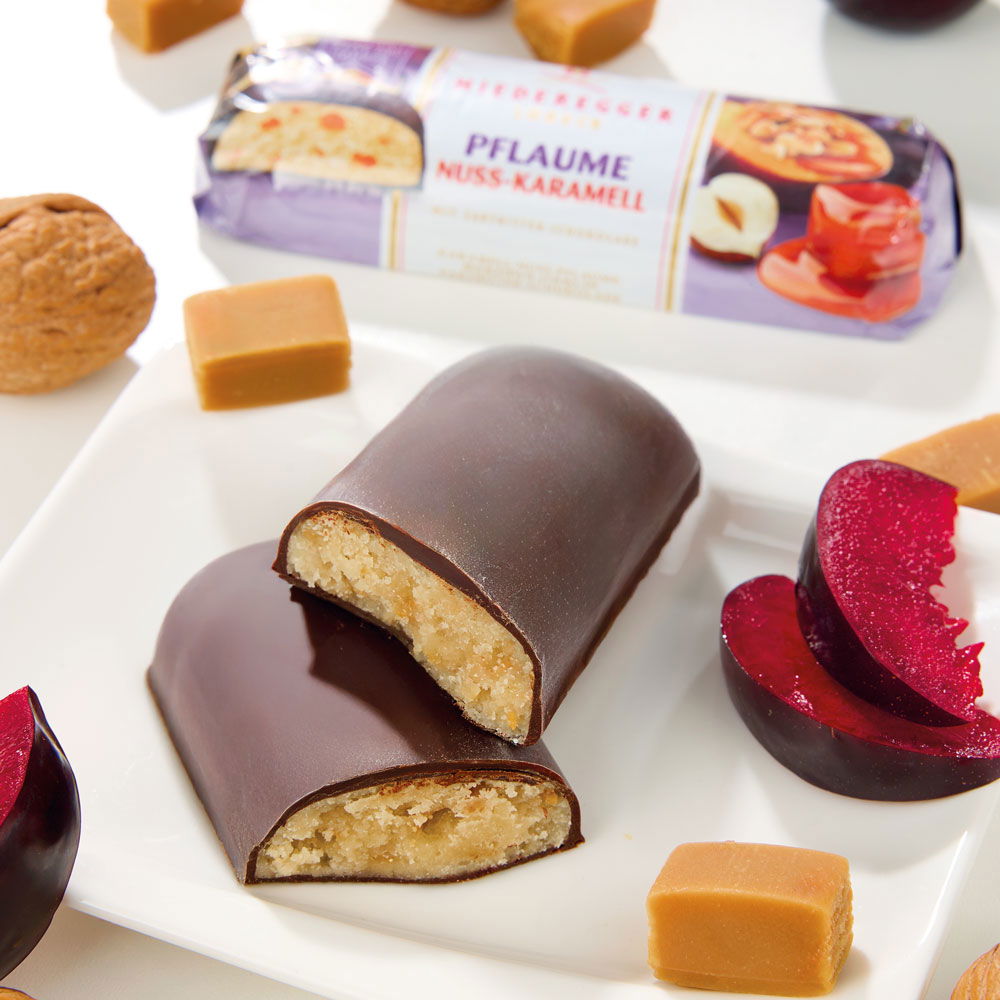 Niederegger Marzipanbrot des Jahres 2025 Pflaume-Nuss-Karamell