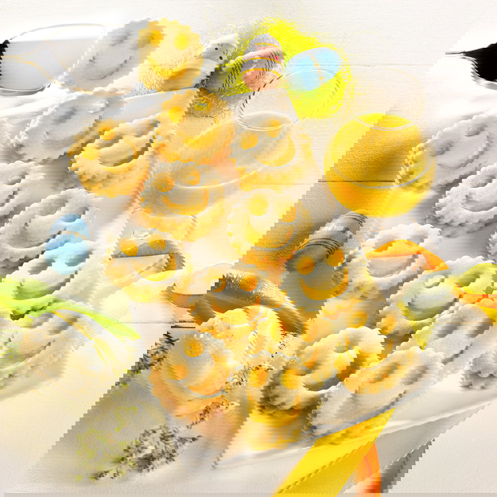 3268506 Schrader Kekse Butter Smiley mit Eierlikr