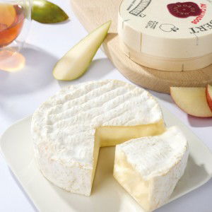 Camembert au Calvados, im Stück