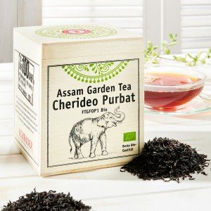 Schrader Schwarzer Tee Assam Cherideo Purbat FTGFOP1 Bio in Holzkistchen