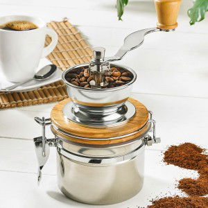 Kaffeemühle aus Edelstahl und Holz